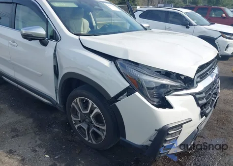 2023 Subaru Ascent Limited 7-Passenger z USA, uszkodzony, nr VIN 4S4WMAUD2P3459696